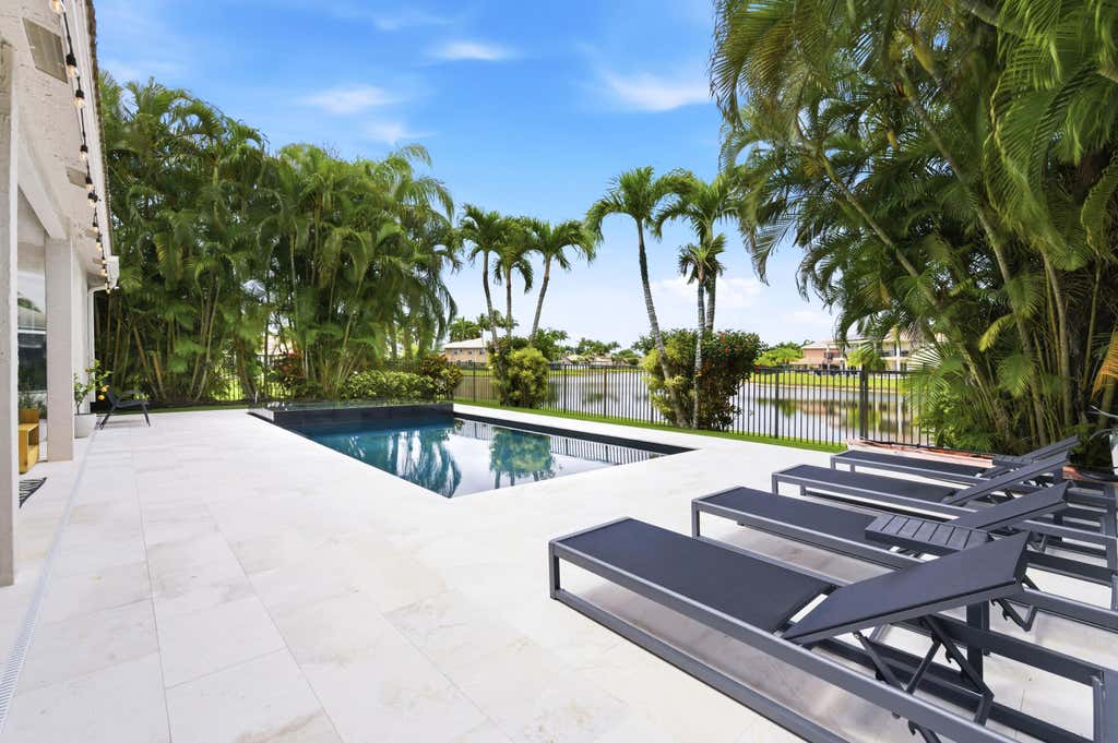 Photo of 19123 Two River Lane, Boca Raton, FL 33498 (MLS # B26040614)