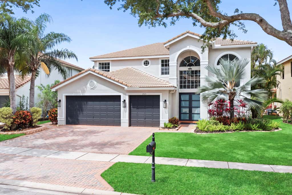 Photo of 19123 Two River Lane, Boca Raton, FL 33498 (MLS # B26040614)