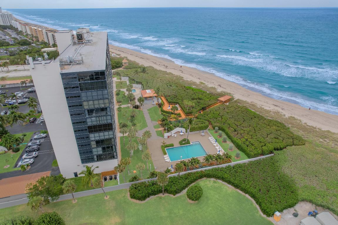 HUTCHINSON ISLAND CLUB - Residential Lease