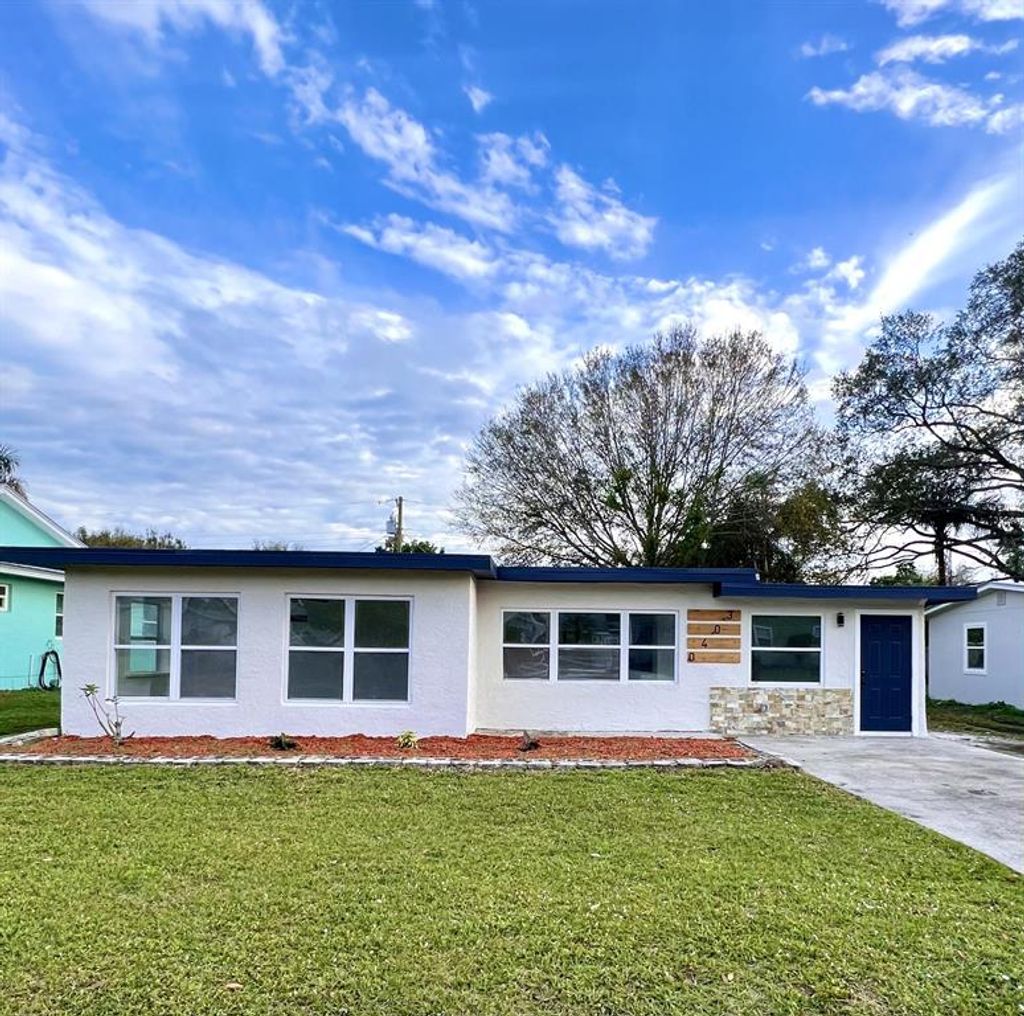 Photo of 3040 SE Lime Tree Terrace, Stuart, FL 34997 (MLS # R10860678)