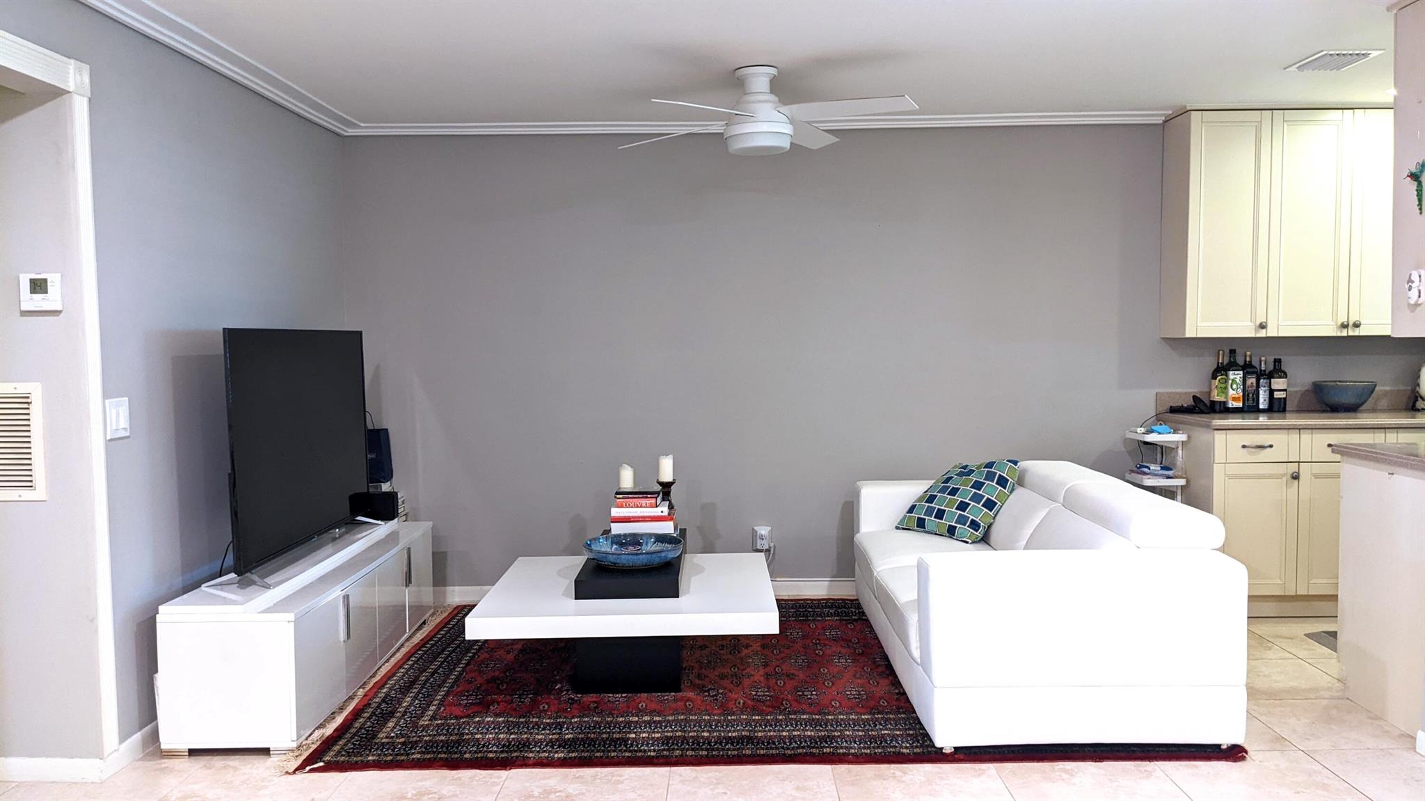 POINTE OVERLOOK CONDO - Residential Lease