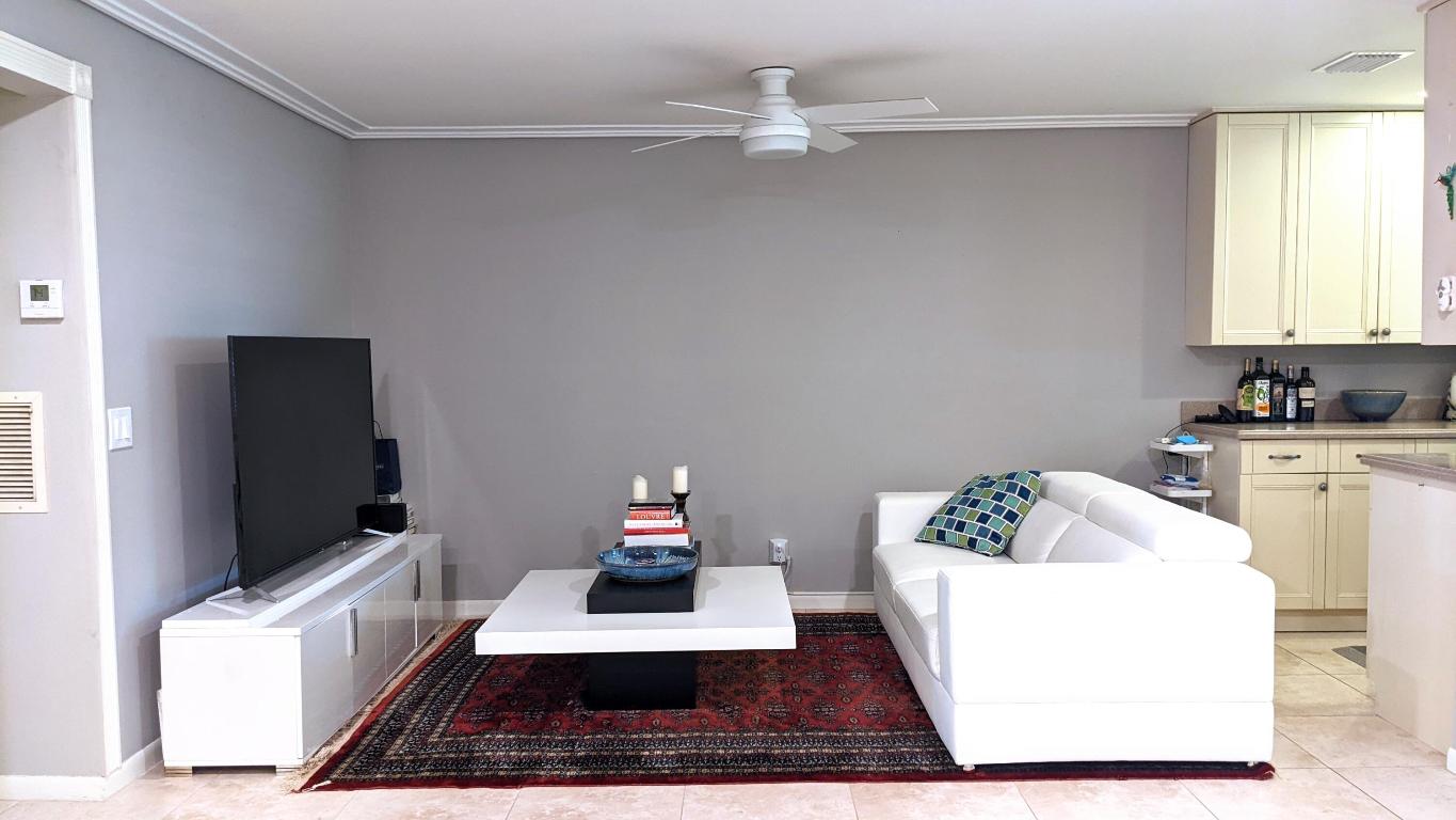 POINTE OVERLOOK CONDO - Residential Lease