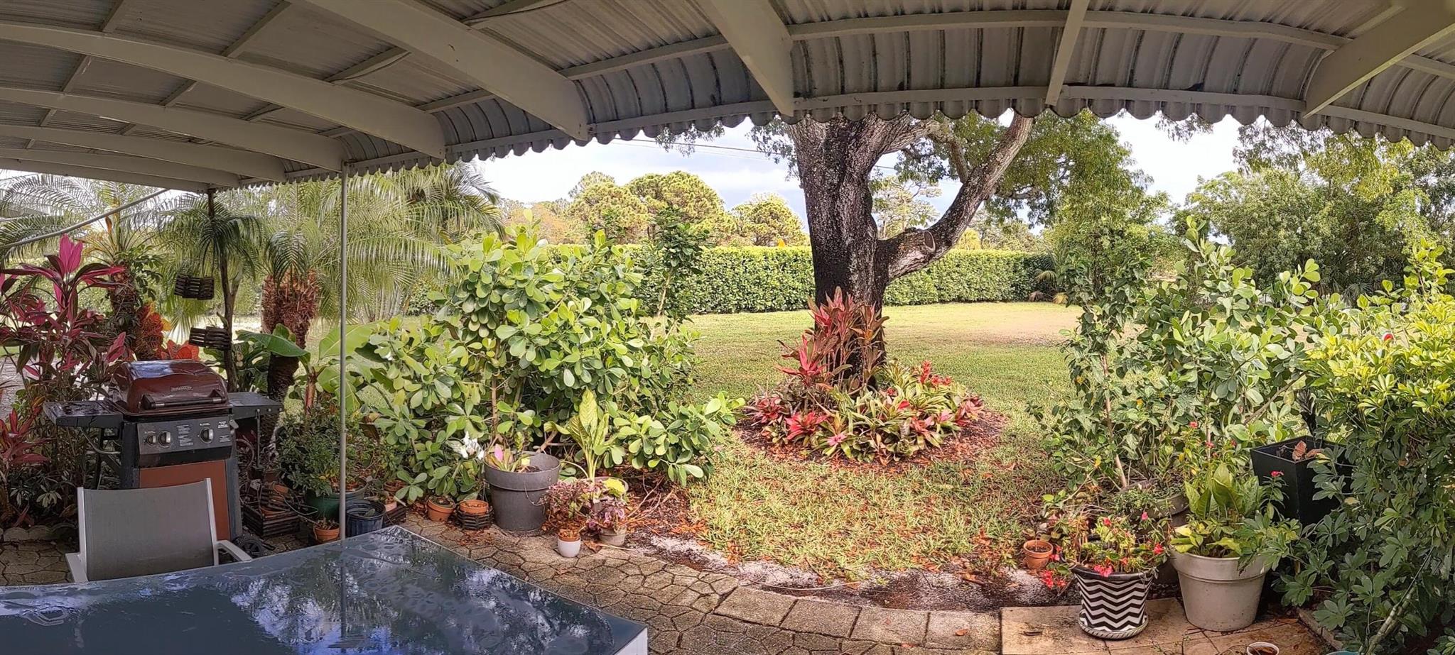 POINTE OVERLOOK CONDO - Residential Lease