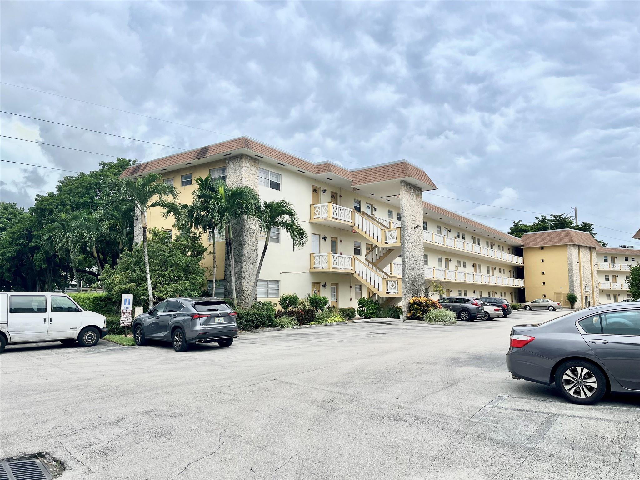 Nicely kept first floor unit in Hawaiian Gardens. One of the nicest buildings in the community! First floor unit with parking spot right in front. New stove. AC 6 yrs old, water heater less than 3 yrs old. 40 year certification has been done, no special assessments pending. Closed in porch can be another room under air conditioning. Wired for security cameras. 55+ community. Community Amenities- Heated pool, Clubhouse, Library, Gym, Billiards, Banquet Hall, Shuffleboard, picnic areas with BBQ, all included in maintenance along with water/sewer/trash. Cannot rent for 1st year of ownership