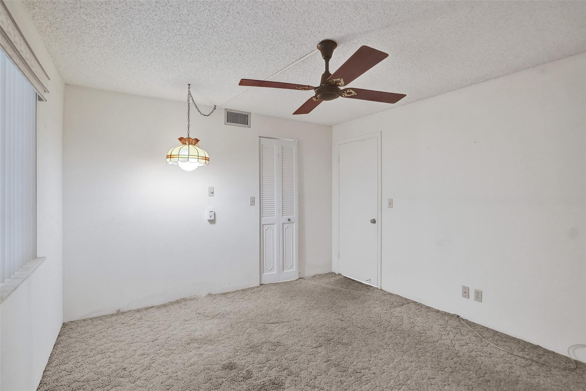 Meadowbrook Lakes - Residential