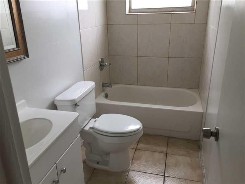 SANDERS PARK - Residential Lease