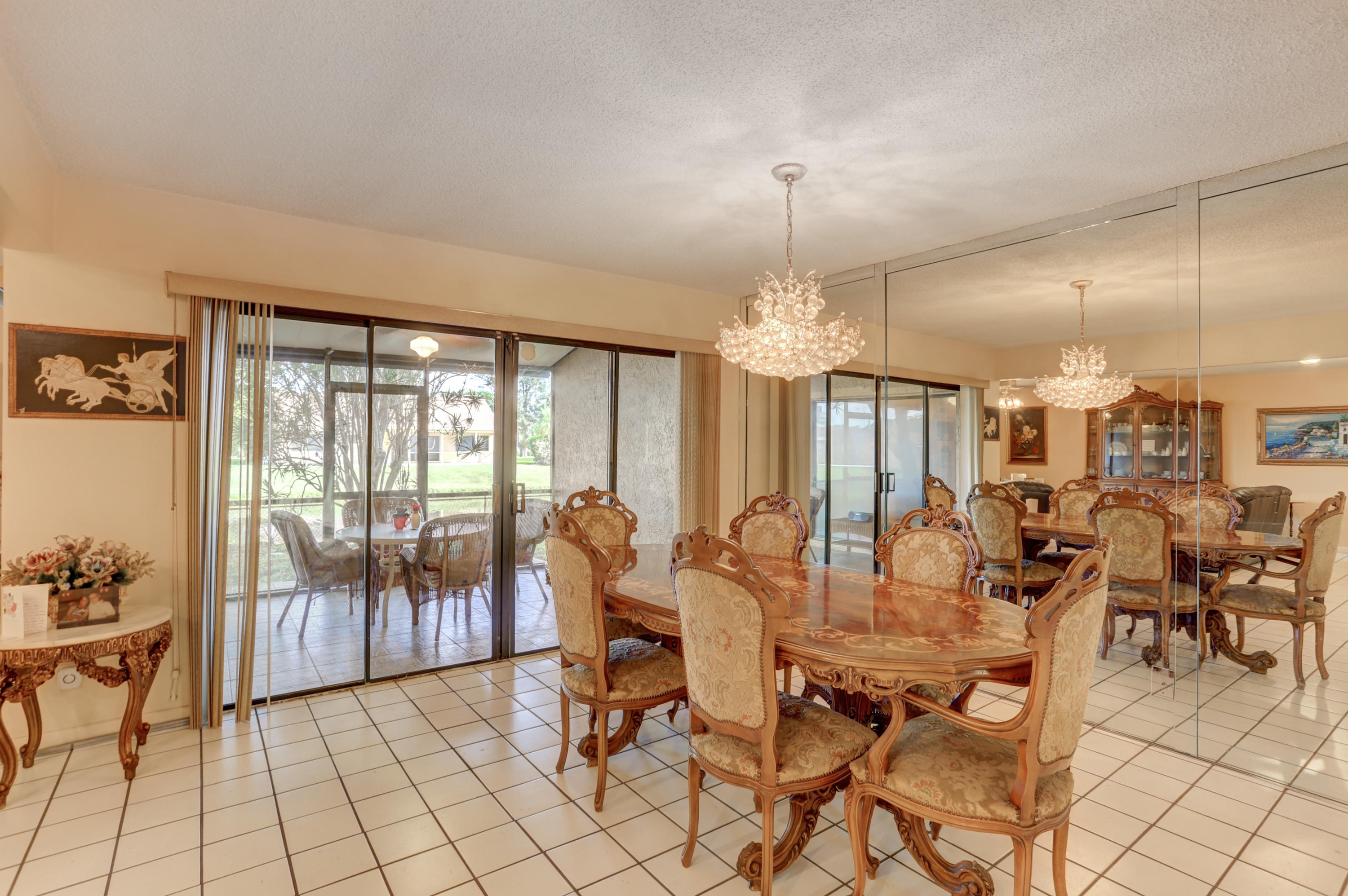 Pineapple Park - Residential