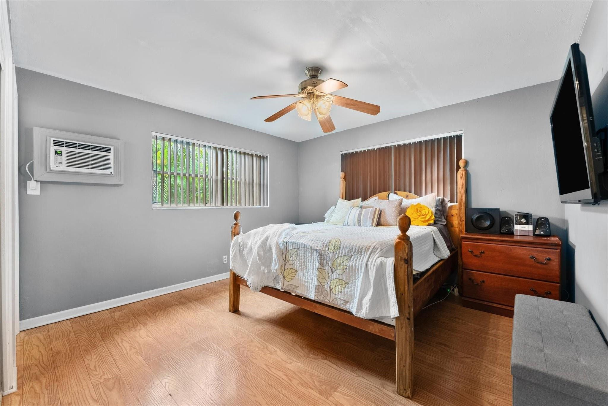 Margate 2nd Add 40-44 B - Residential