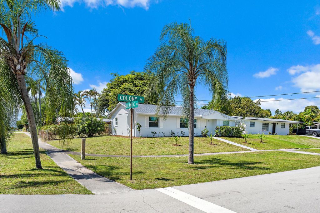 Photo of 12015 Colony Avenue, Palm Beach Gardens, FL 33410 (MLS # B26009674)