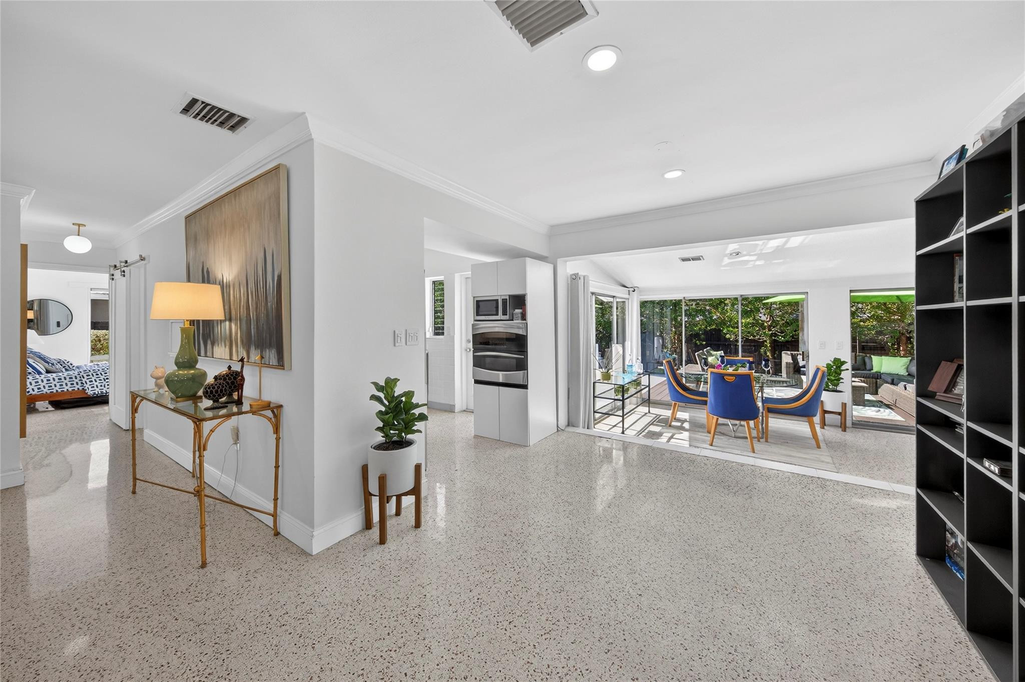 AMADALE - Residential