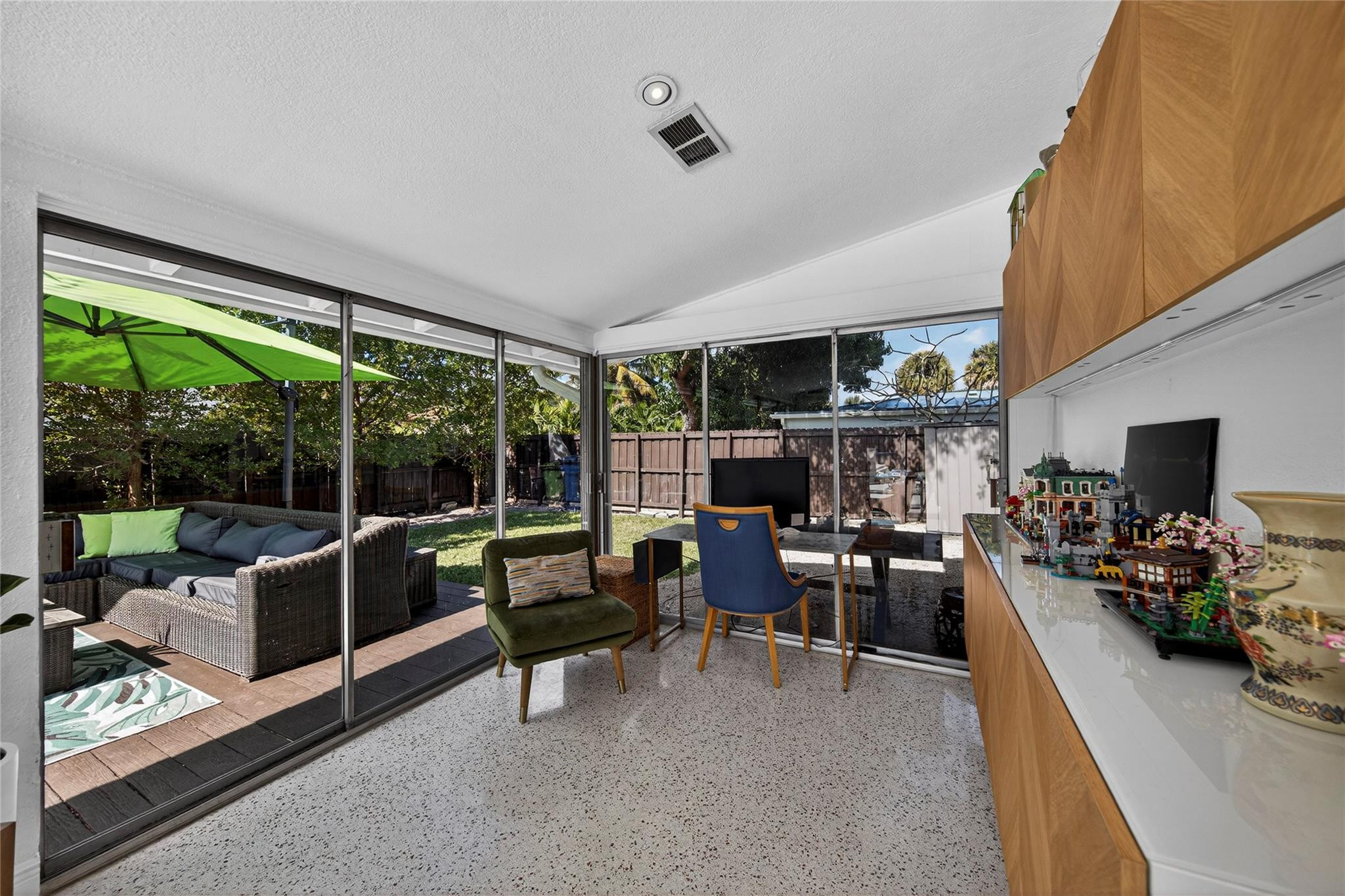 AMADALE - Residential