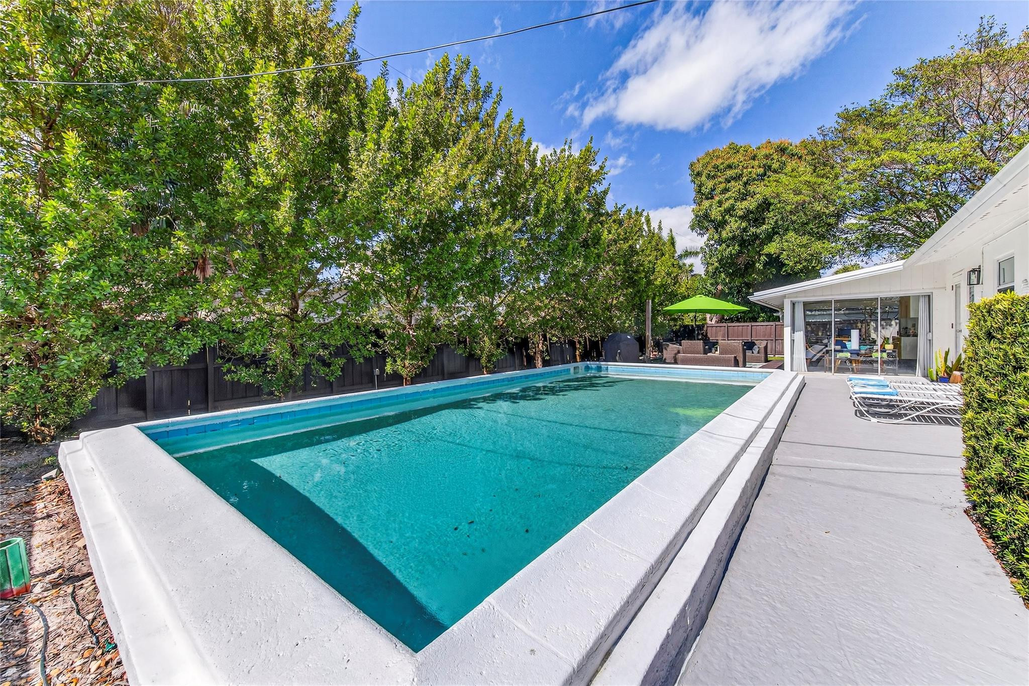 AMADALE - Residential