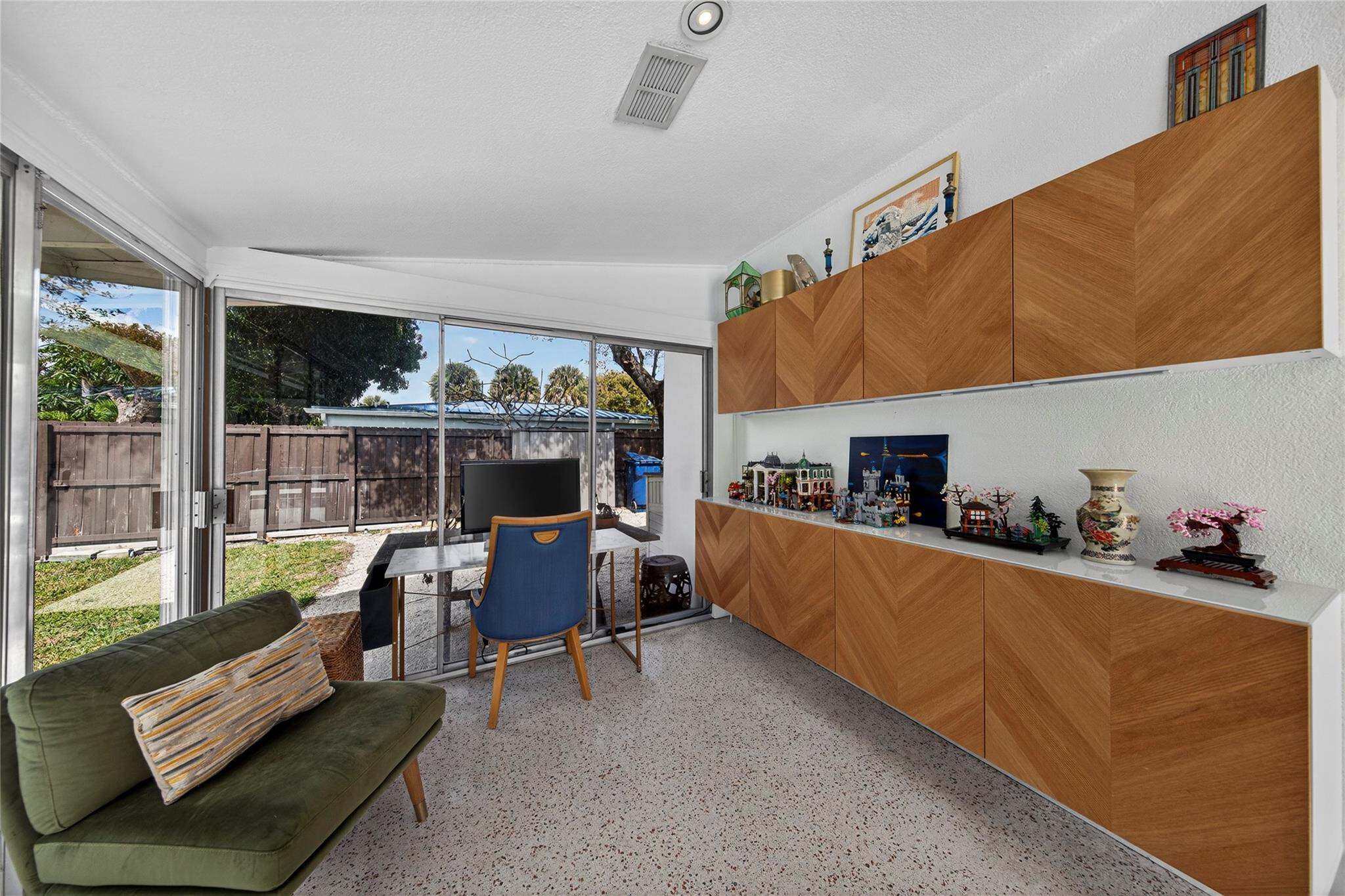 AMADALE - Residential