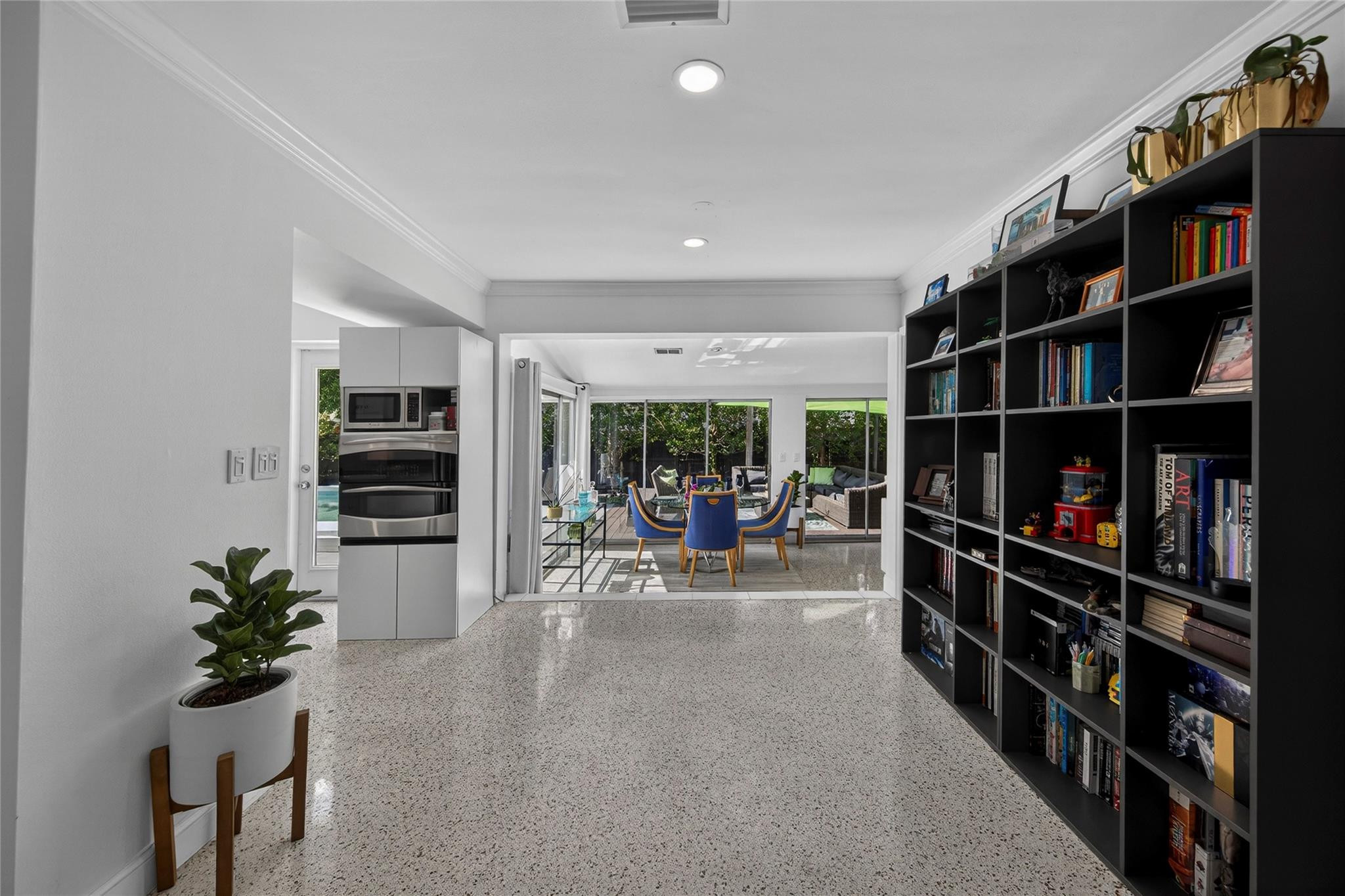 AMADALE - Residential