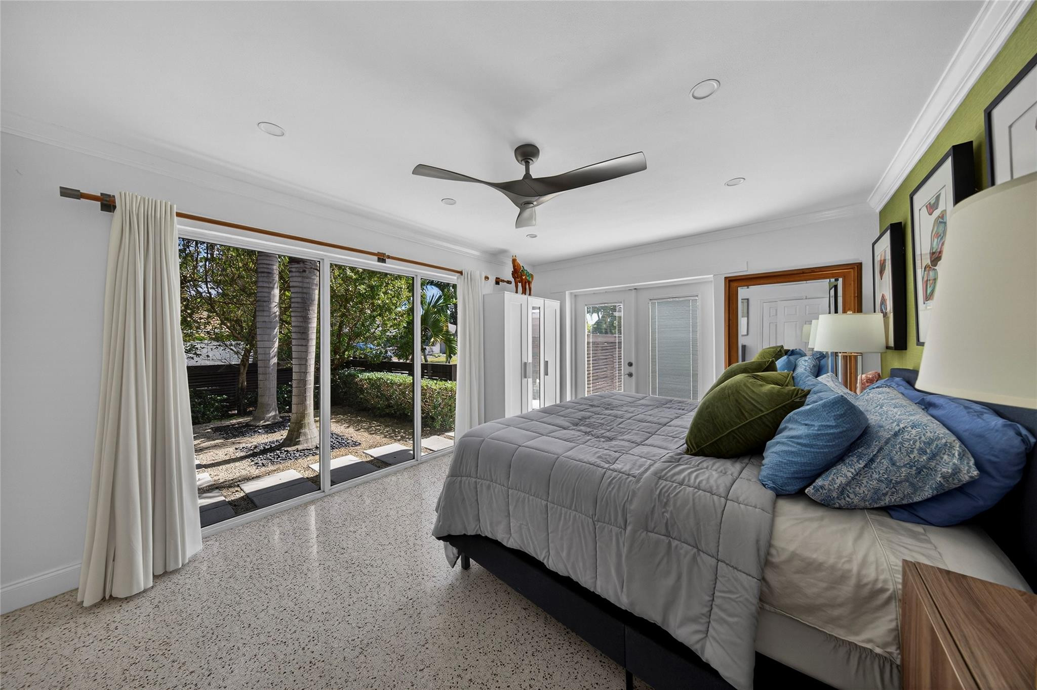 AMADALE - Residential