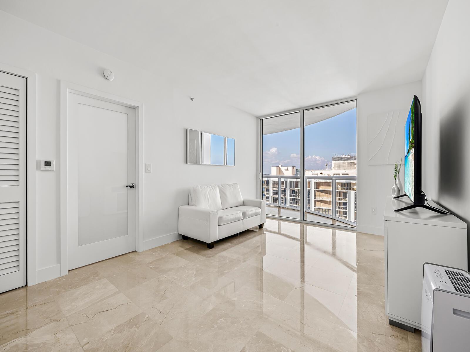 AKOYA CONDO - Residential Lease