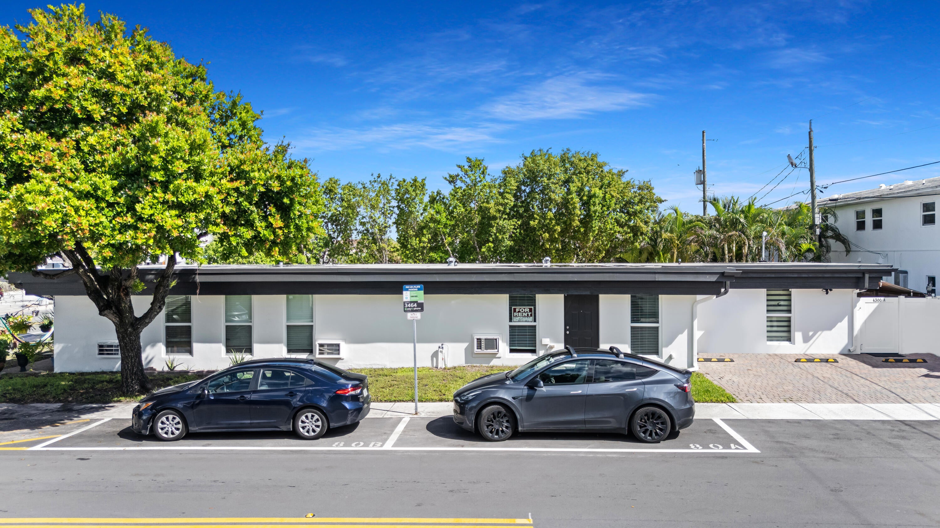 Home Search 1 4300 N OCEAN Drive 1-3