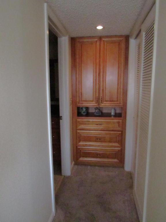 SANDALFOOT - Residential