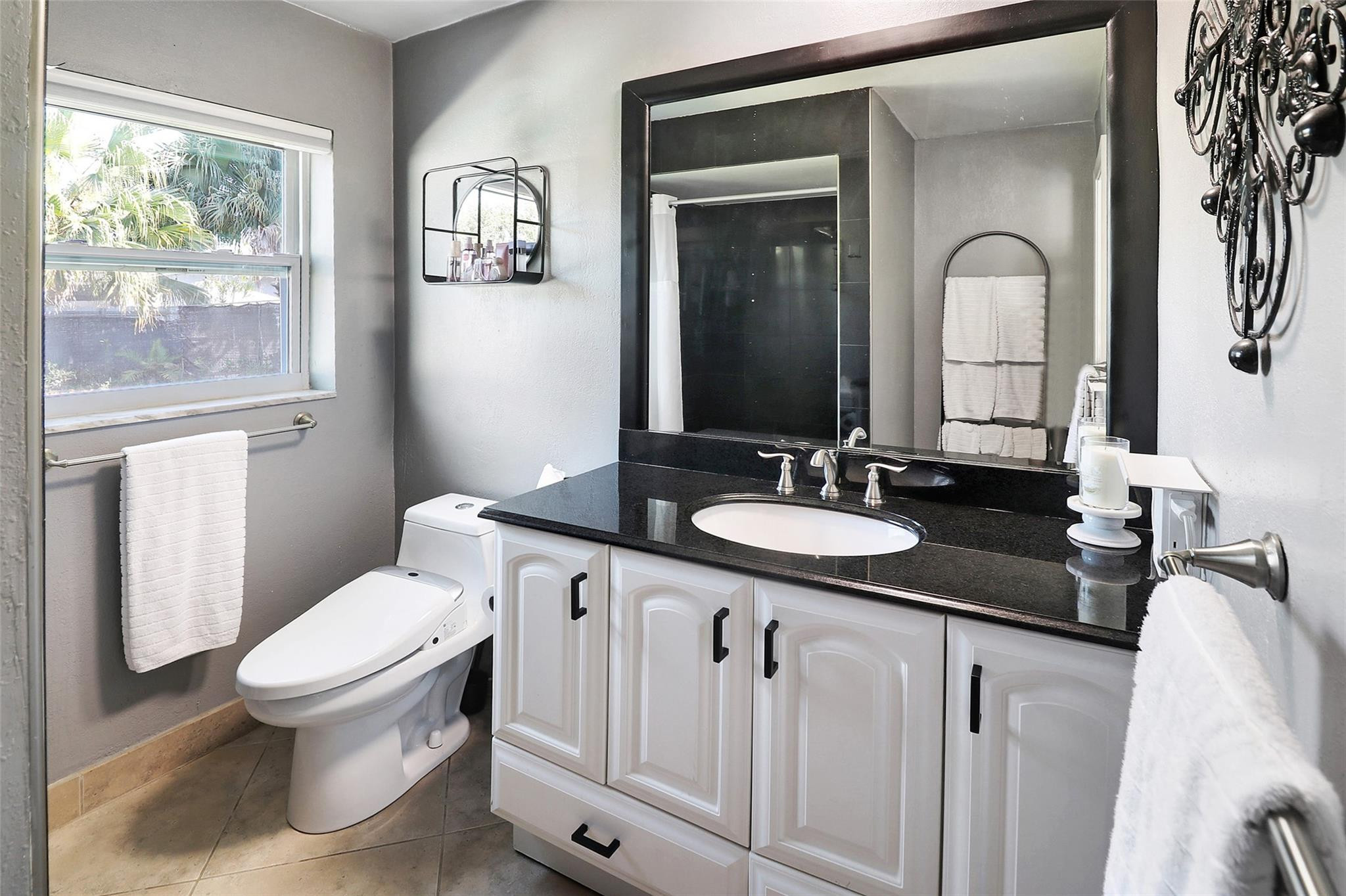 The Windings 70-44 B - Residential