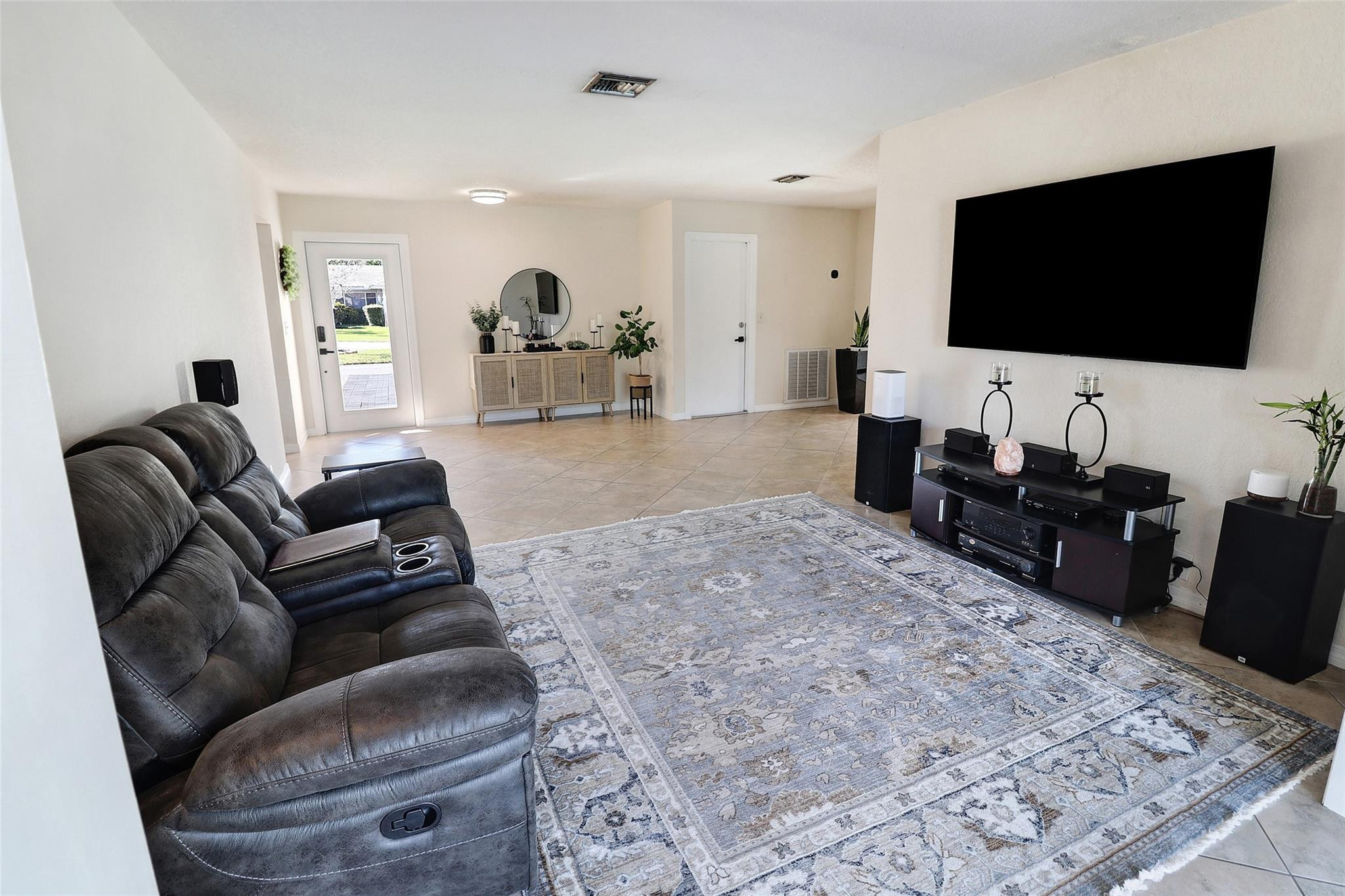 The Windings 70-44 B - Residential