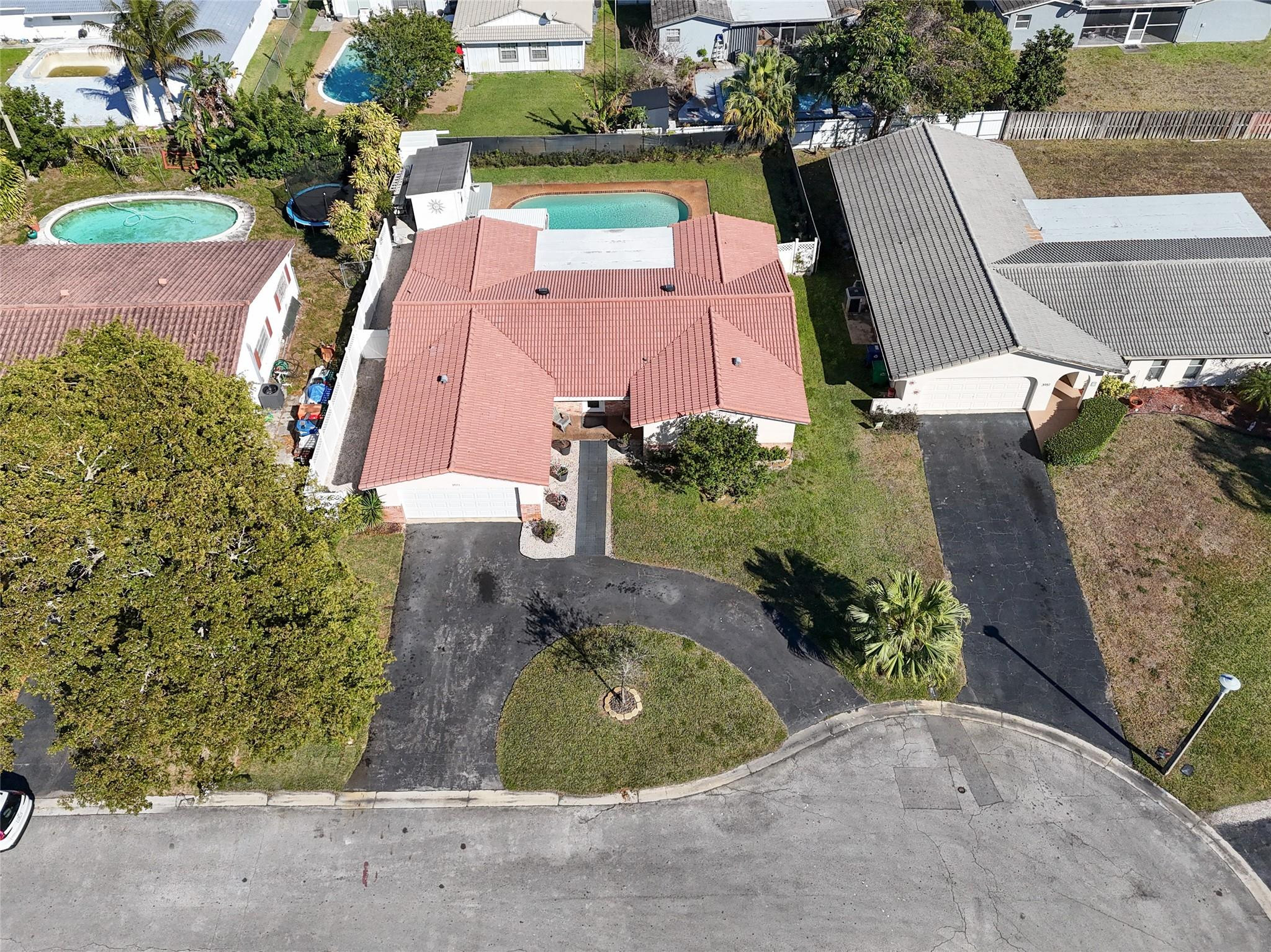 The Windings 70-44 B - Residential