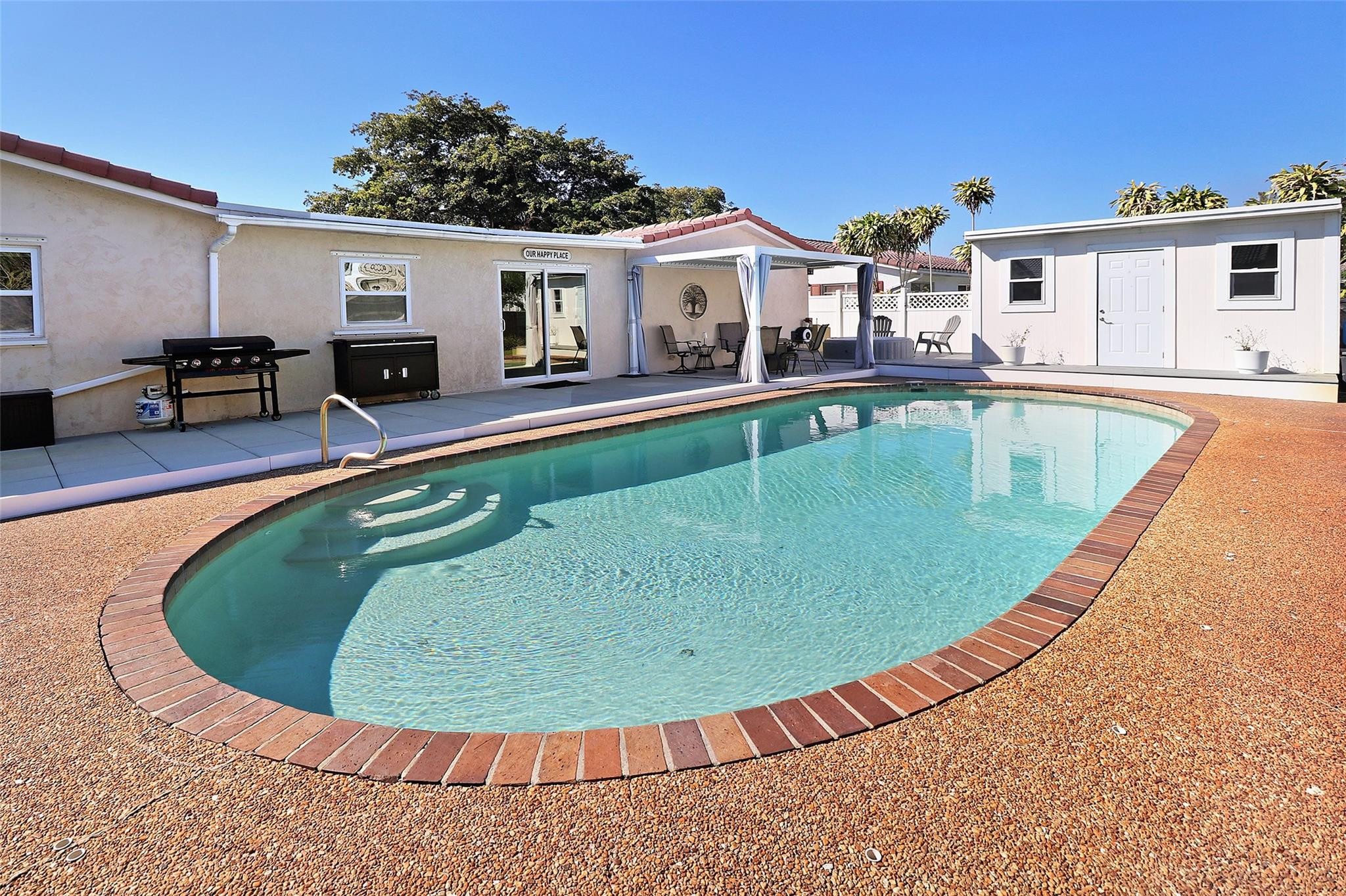 The Windings 70-44 B - Residential