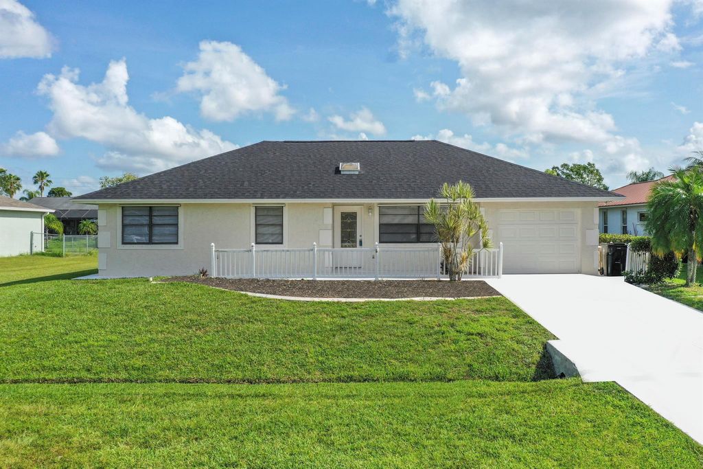 Photo of 977 SE Bayfront Avenue, Port St Lucie, FL 34983 (MLS # R10904227)