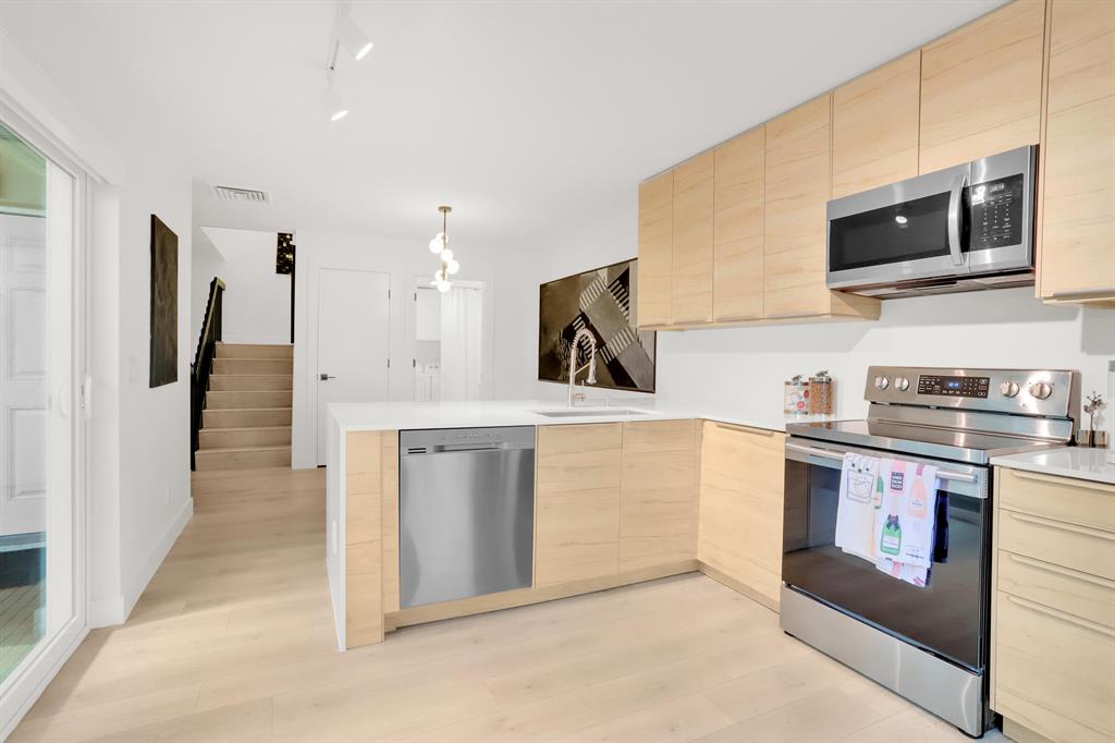 WELLESLEY AT BOYNTON BEACH - Residential