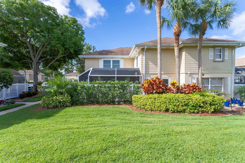 WELLESLEY AT BOYNTON BEACH - Residential