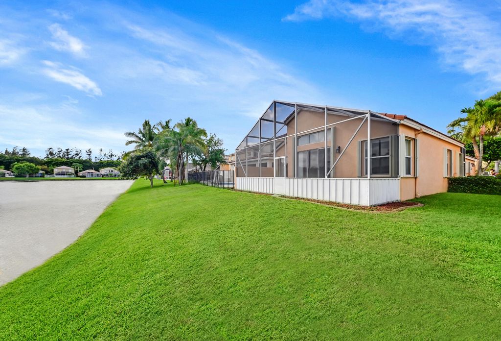 Photo of 7901 Rockport Circle Cir, Lake Worth Beach, FL 33467 (MLS # R10788199)