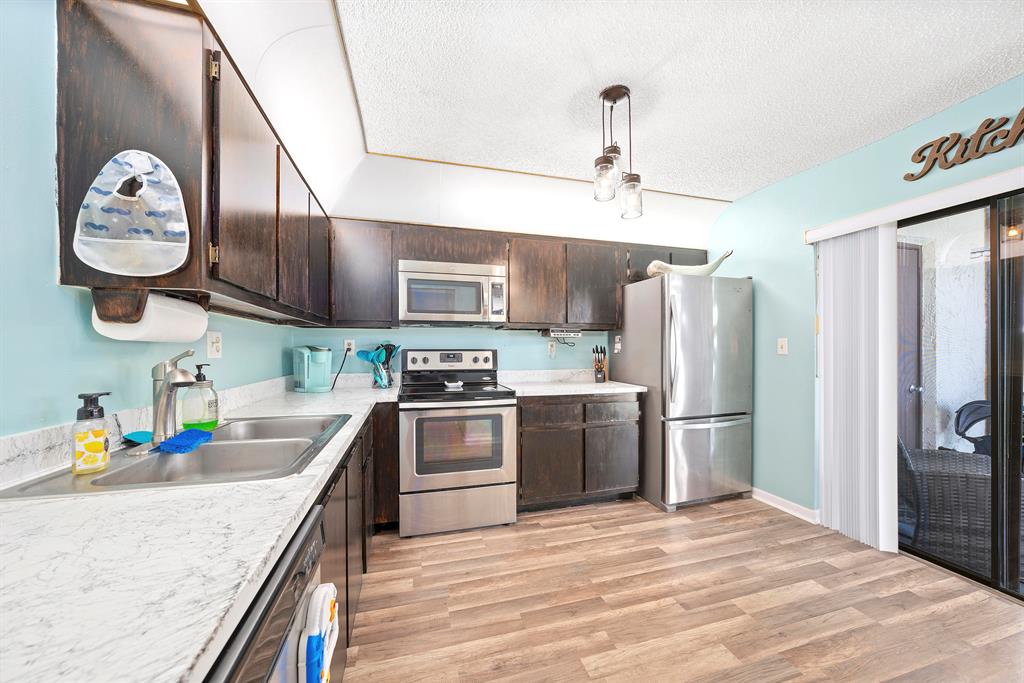 INDIAN TRAIL VILLAS 2 - Residential