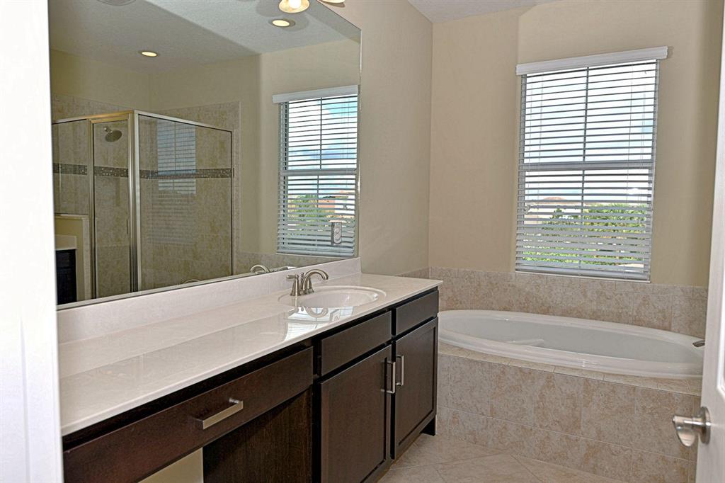 PORTOSOL REPL NO 3 - Residential