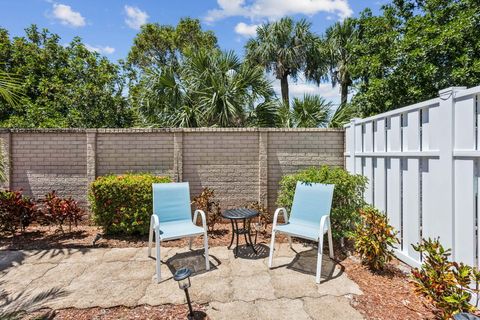 A home in Lake Worth