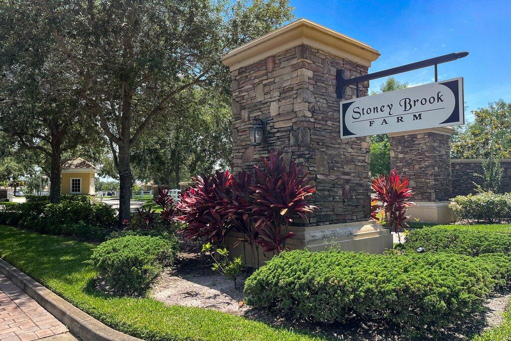 STONEY BROOK FARM - Residential