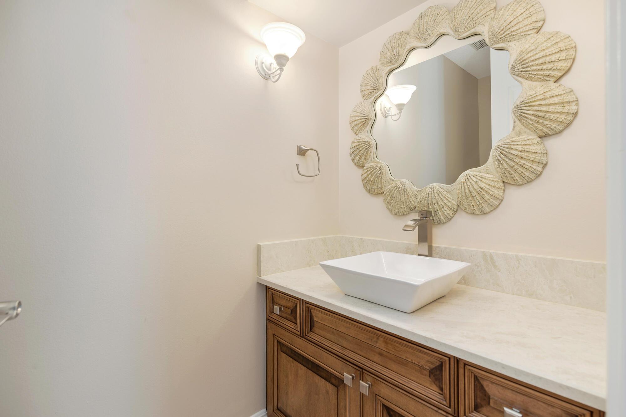 BREAKERS WEST 9 - Residential