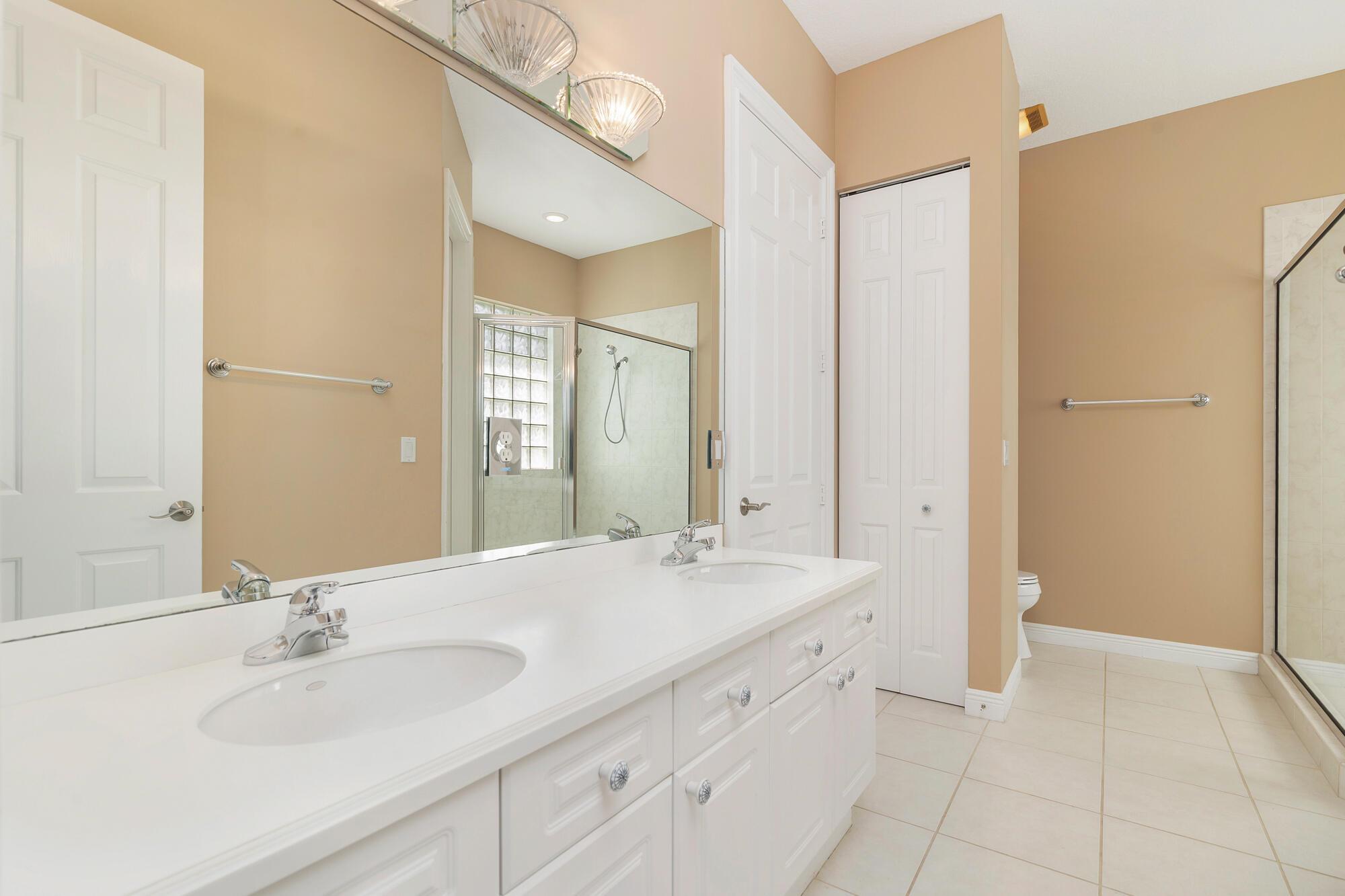 BREAKERS WEST 9 - Residential