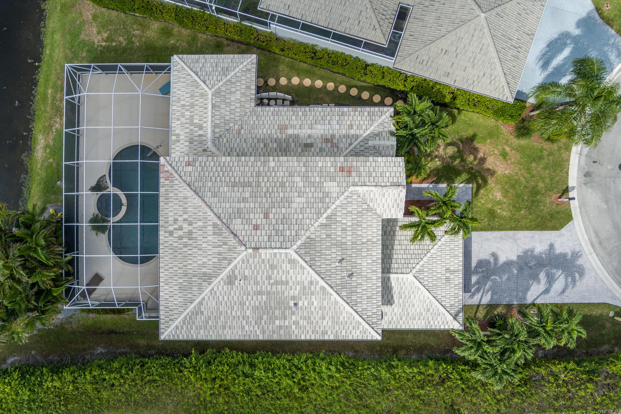 BREAKERS WEST 9 - Residential