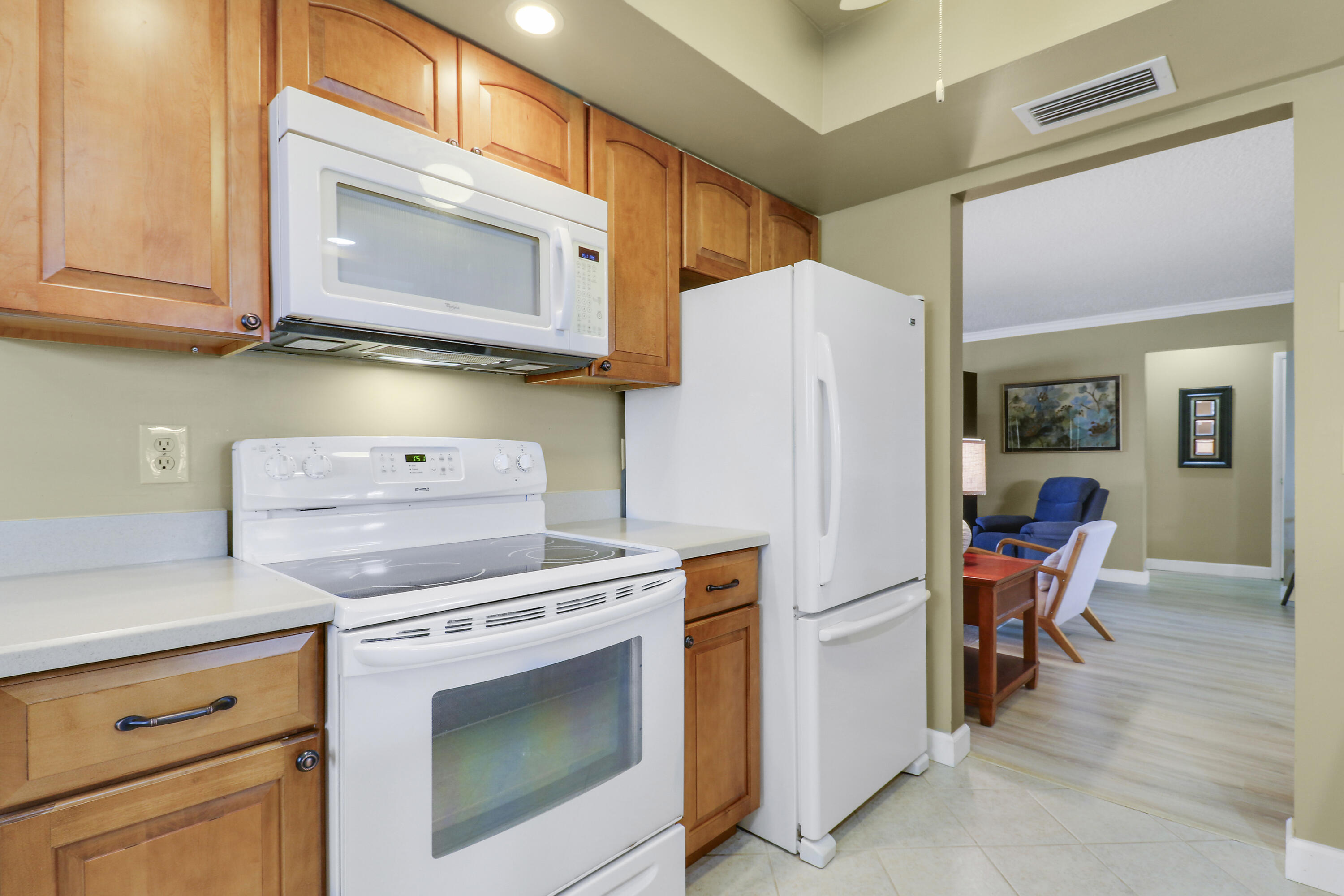 PALM BEACH LEISUREVILLE SEC 2 - Residential