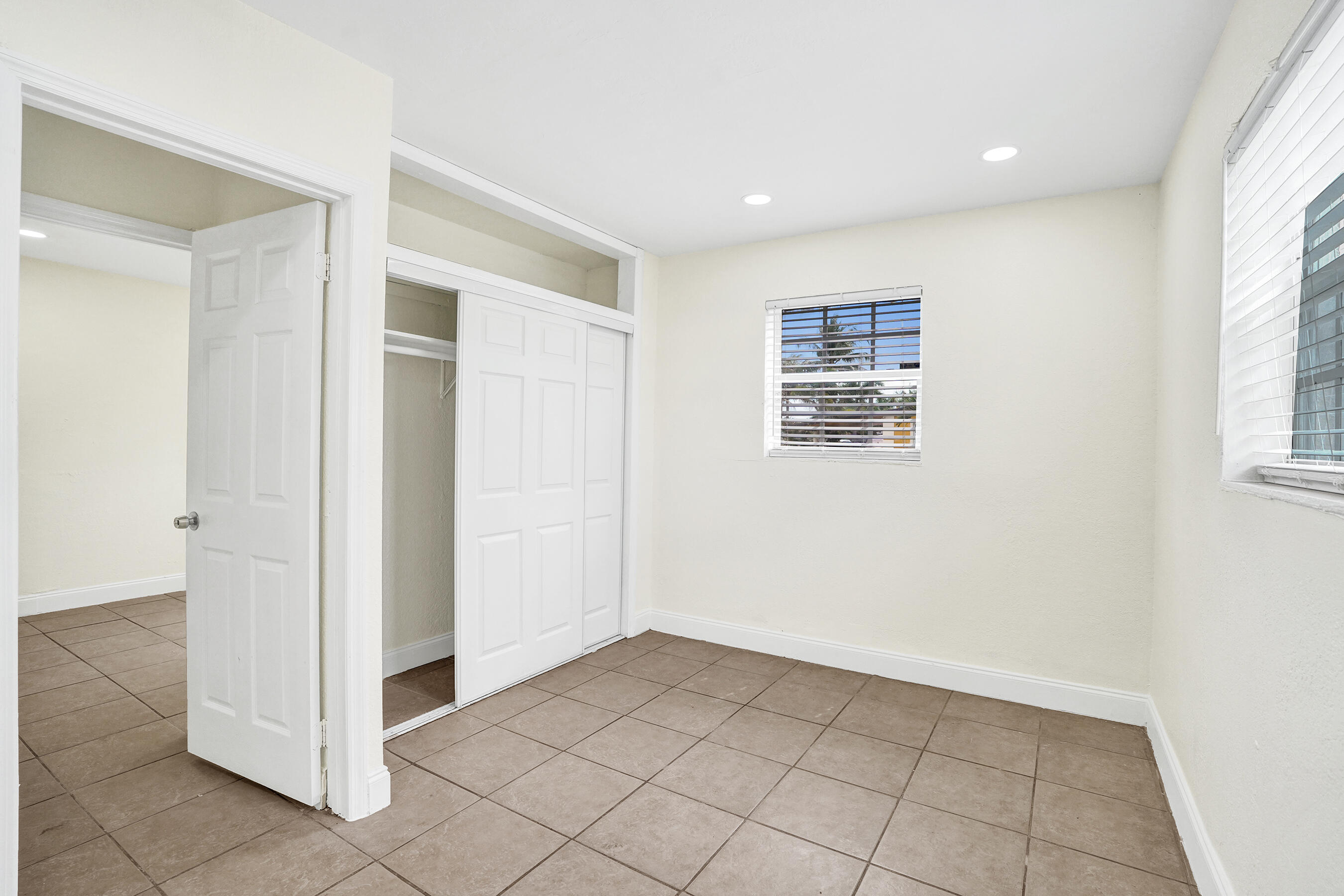 BOULEVARD HEIGHTS SEC 3 - Residential Lease