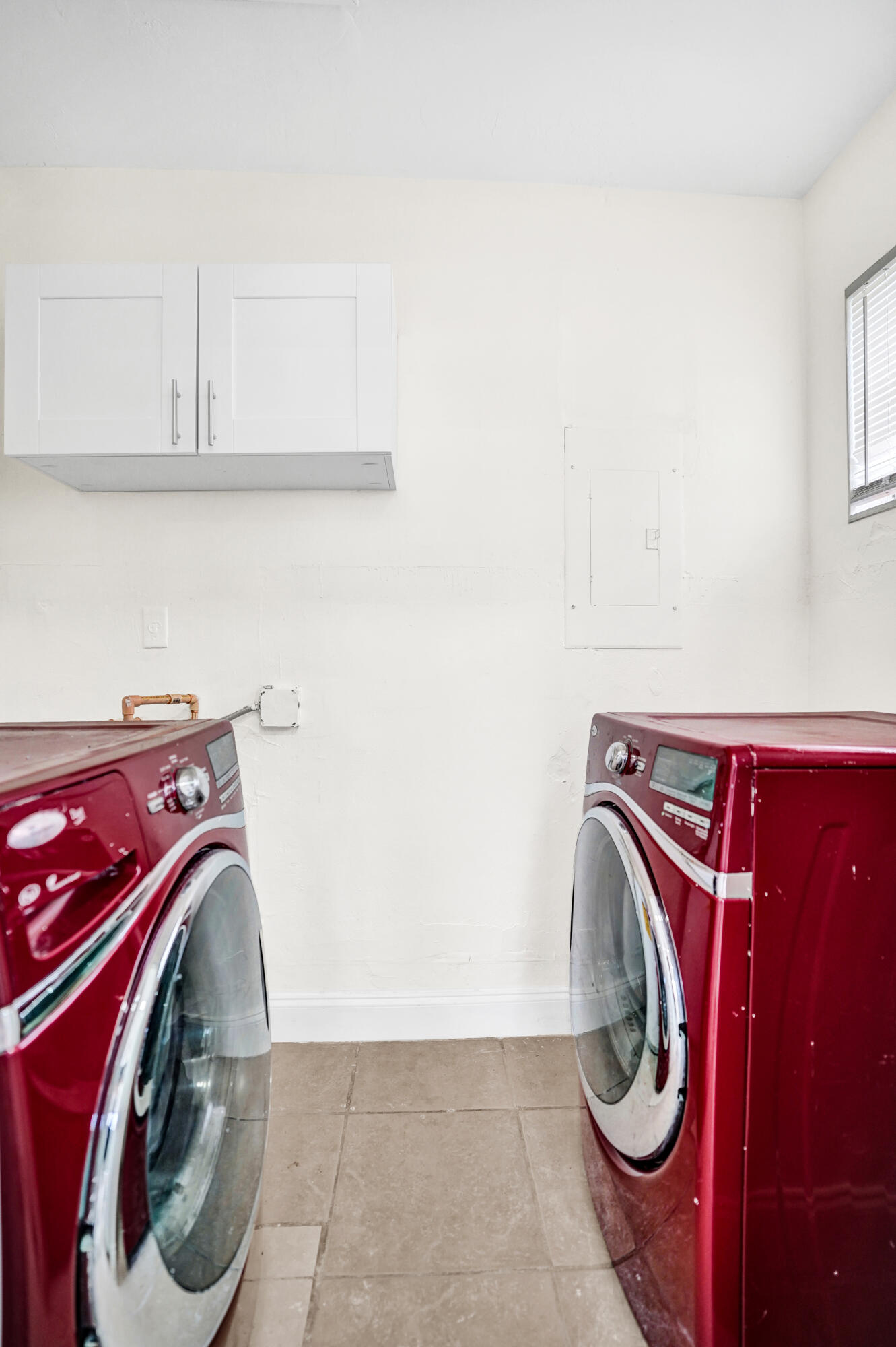 BOULEVARD HEIGHTS SEC 3 - Residential Lease