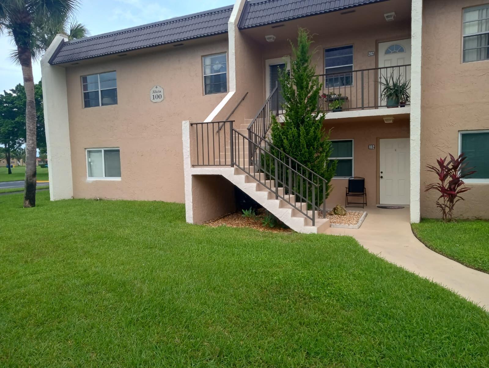Beautiful 2/2 first floor unit in Lake Meryl. No carpet, small patio, canal view. Everything is covered in HOA fee but electricity. Best price in the community everyone wants to live!!!!!!