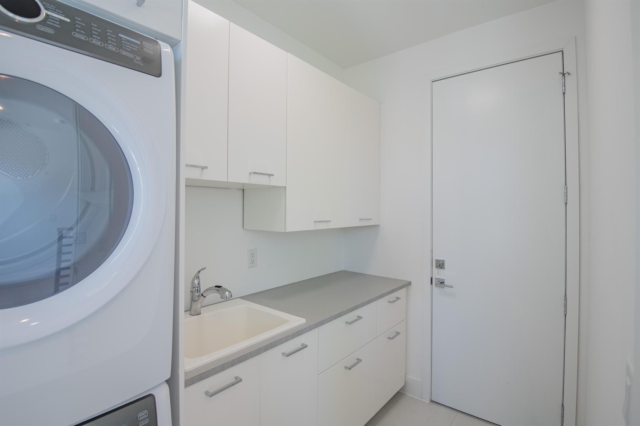 VICTORIA PARK - Residential