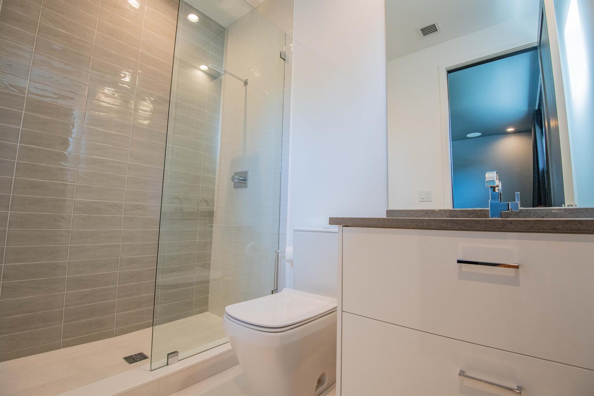 VICTORIA PARK - Residential