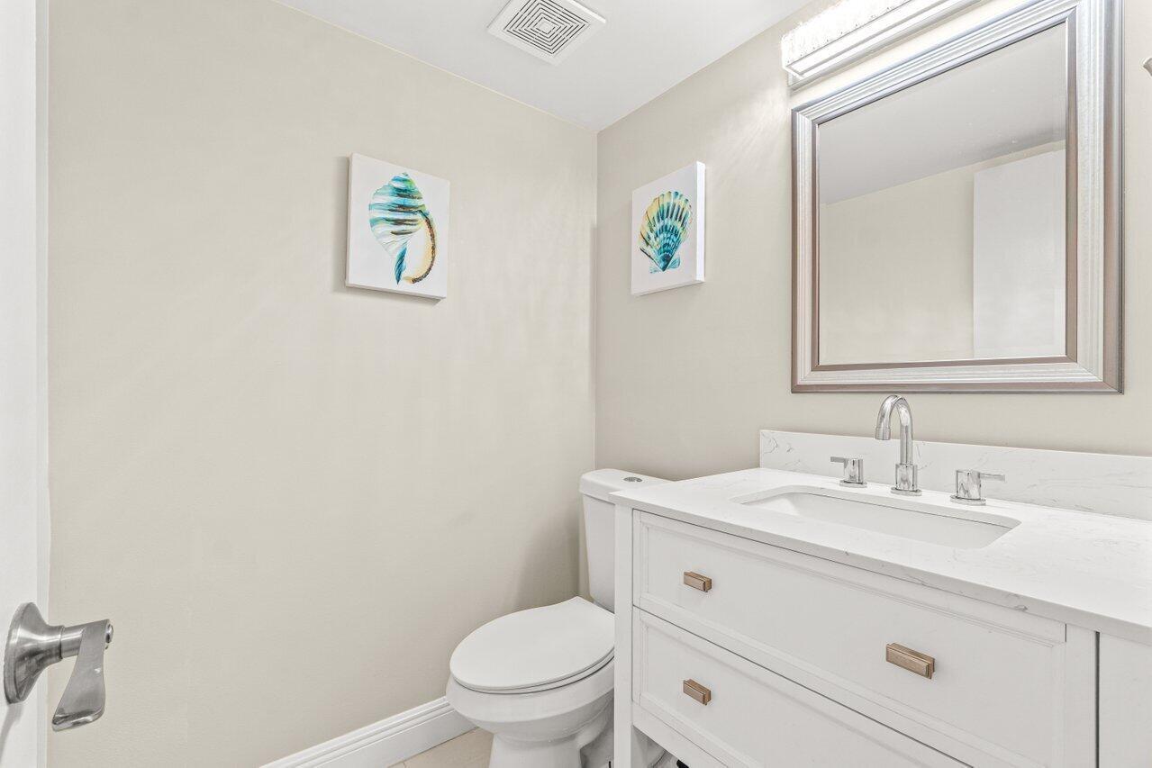 SPANISH WELLS CONDO I - Residential