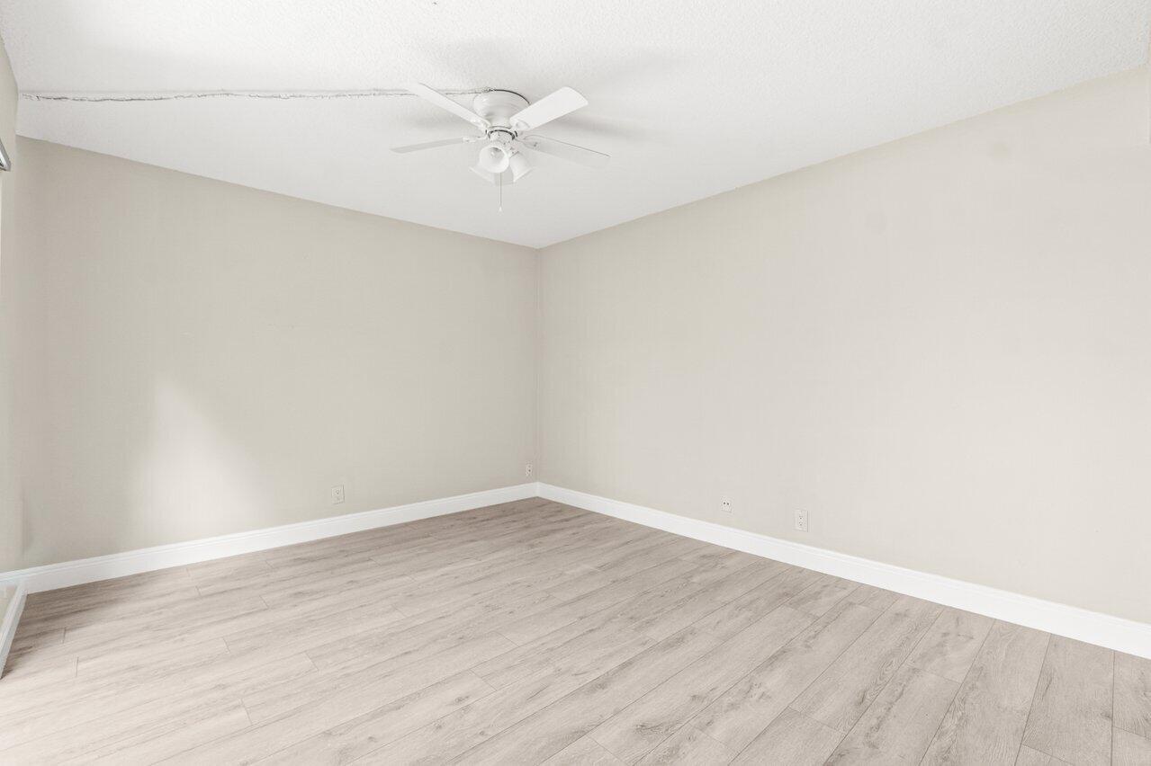 SPANISH WELLS CONDO I - Residential