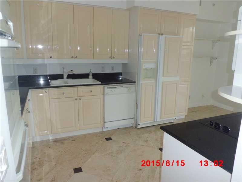 LHERMITAGE I - Residential Lease