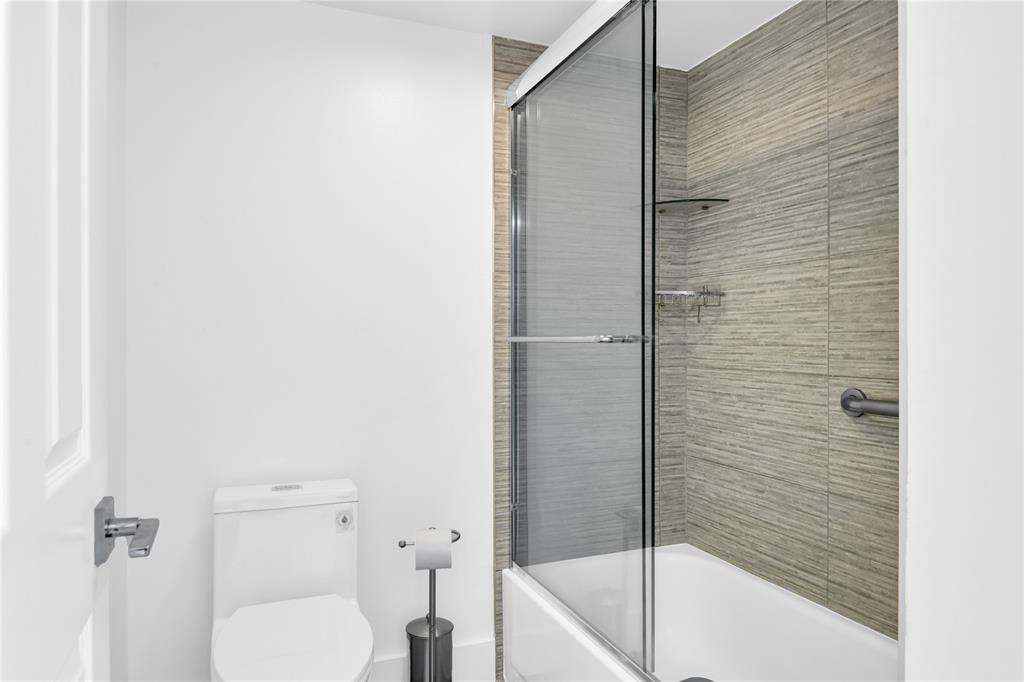 CYPRESSES OF BOCA LAGO - Residential