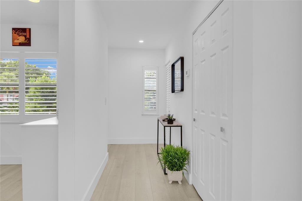 CYPRESSES OF BOCA LAGO - Residential