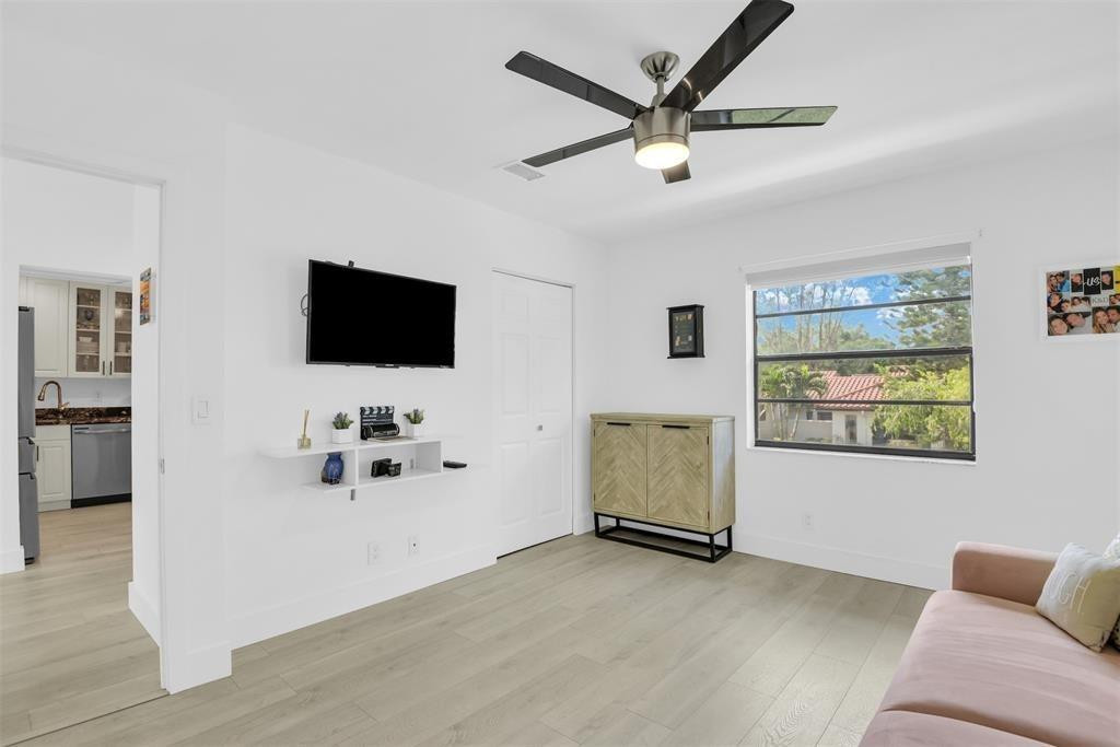 CYPRESSES OF BOCA LAGO - Residential