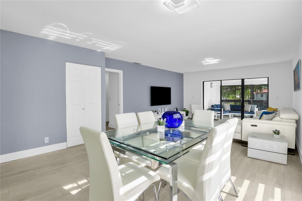 CYPRESSES OF BOCA LAGO - Residential